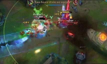 "英雄连盟"游戏中的进攻和防守技巧