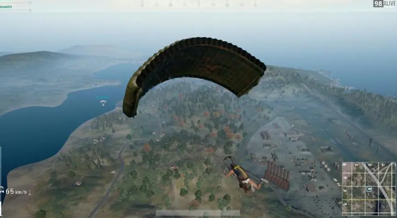 如何在绝地求生中最大化飞行工具的利用？