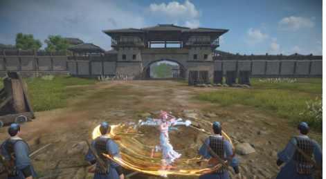 如何在铁甲雄兵游戏中获得高分连击？