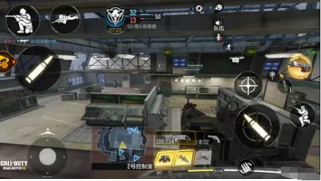 使命召唤OL如何利用环境物体进行躲避和伏击？